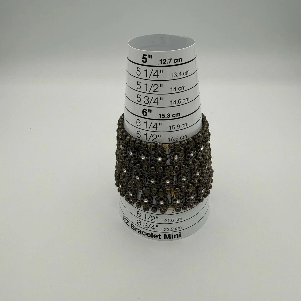 VTG Gunmetal Tone Floral Rhinestone Stretch‎ Cuff Bracelet Wide Beaded Stacked